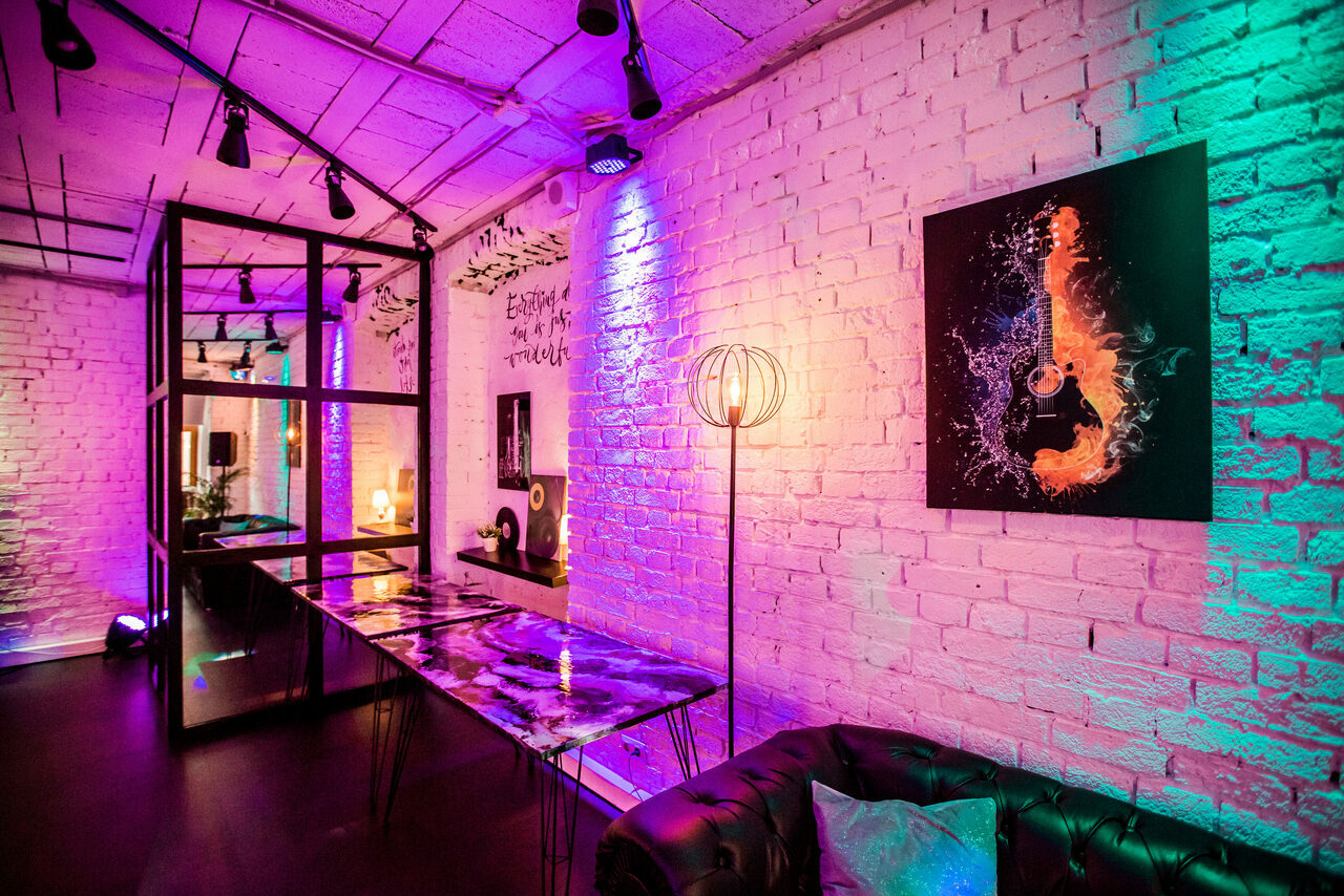 Арендовать Стильная площадка в центре