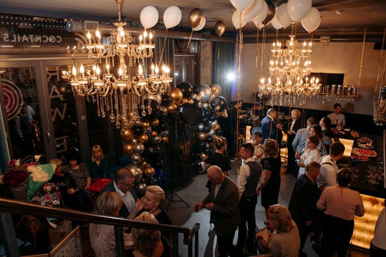 Арендовать RAW BAR. Просторный лофт