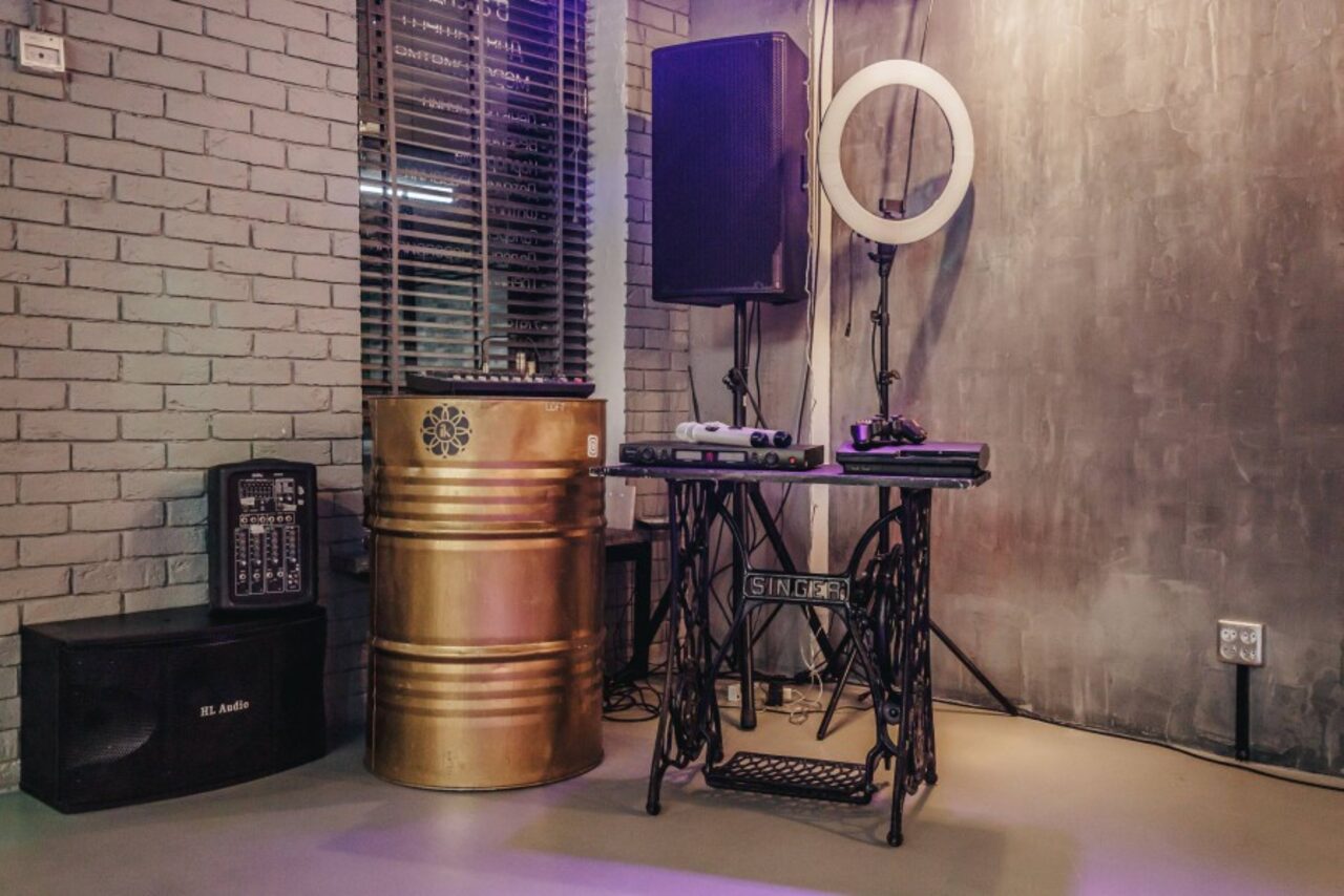 Арендовать Art Couture Loft. Лофт в бизнес центре