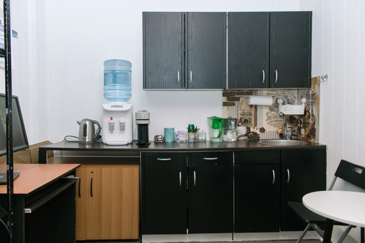 Арендовать Люди Города. Кабинет 