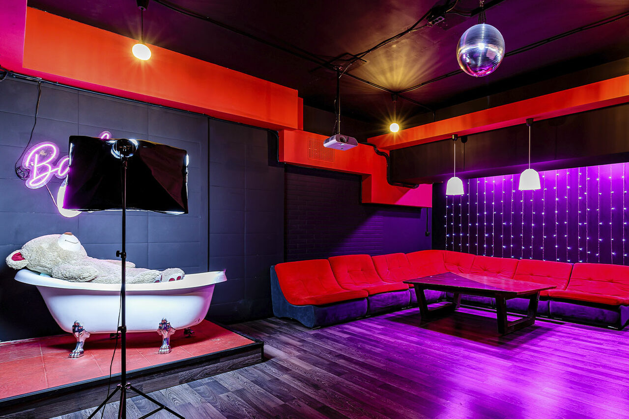 Арендовать LoftForParty. Bad Girl