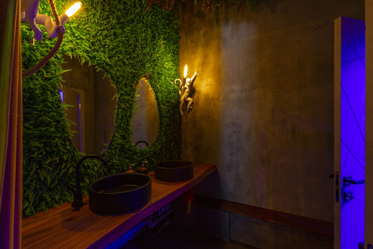 Арендовать Тропический лофт с играми