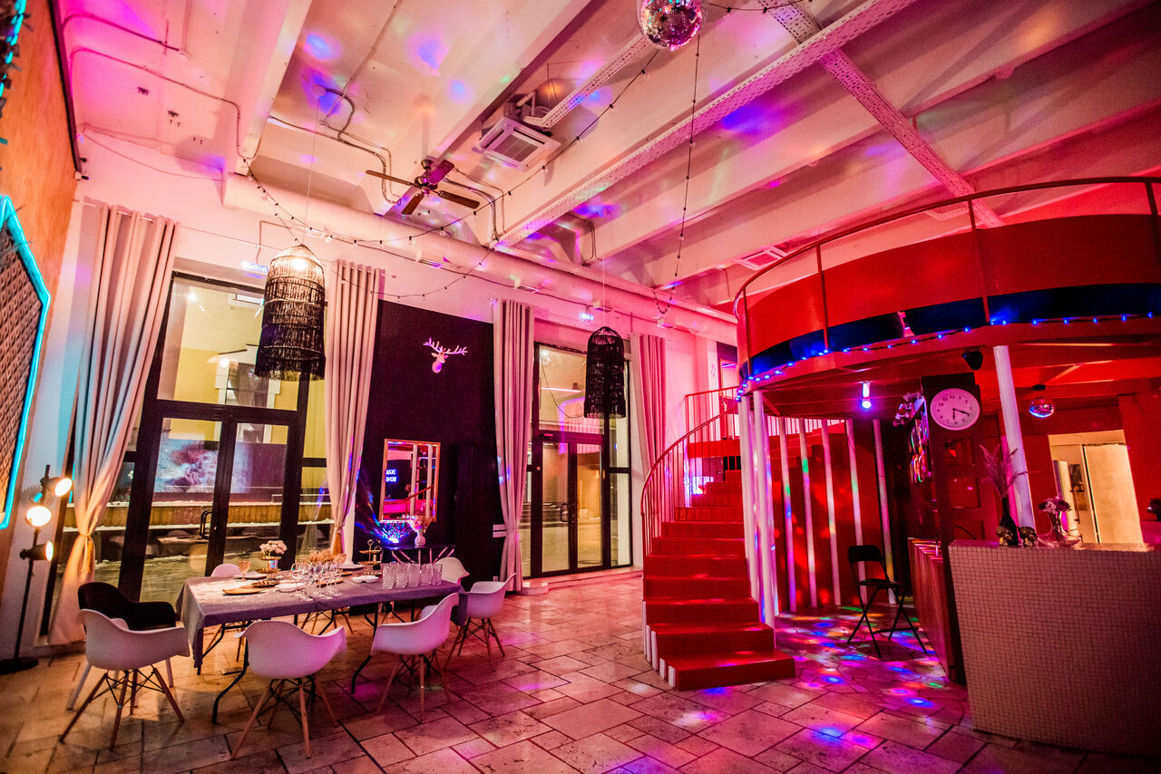 Арендовать Басманный двор. Digital Brothers Двухуровневый лофт