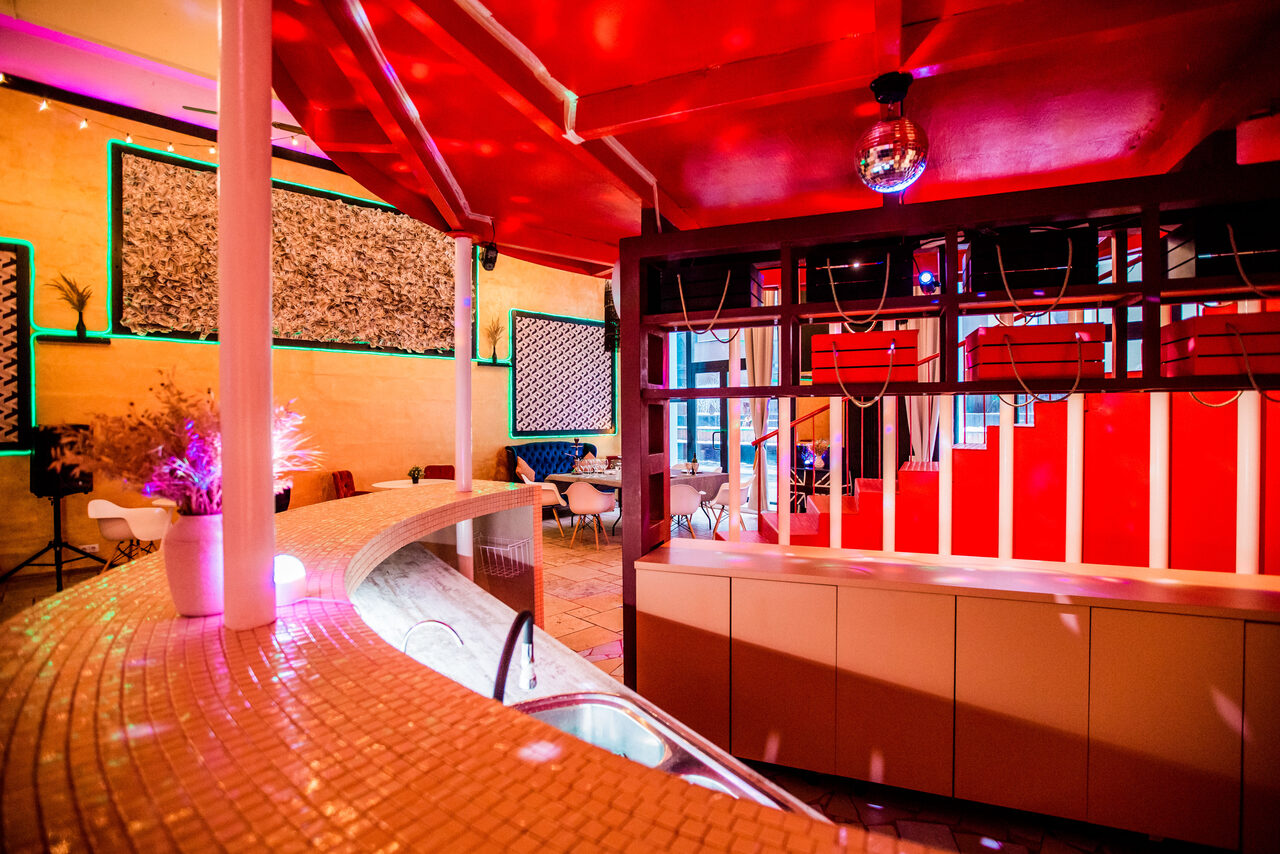 Арендовать Басманный двор. Digital Brothers Двухуровневый лофт