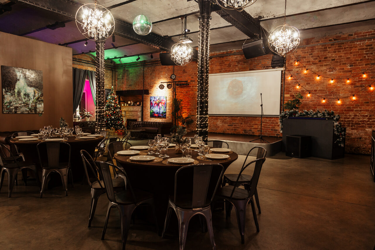 Арендовать Basement Hall зал с авторским дизайном