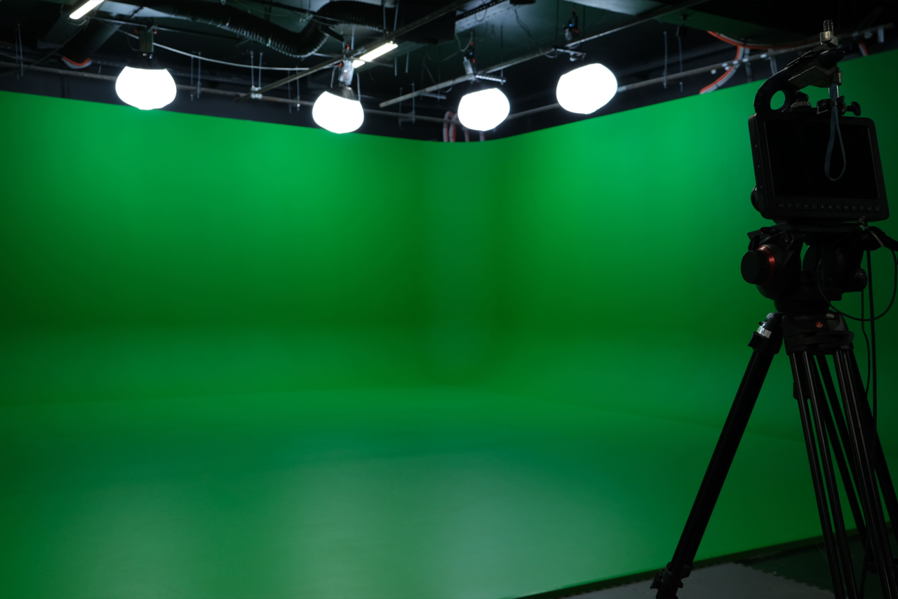 Арендовать Двухэтажное пространство с несколькими залами