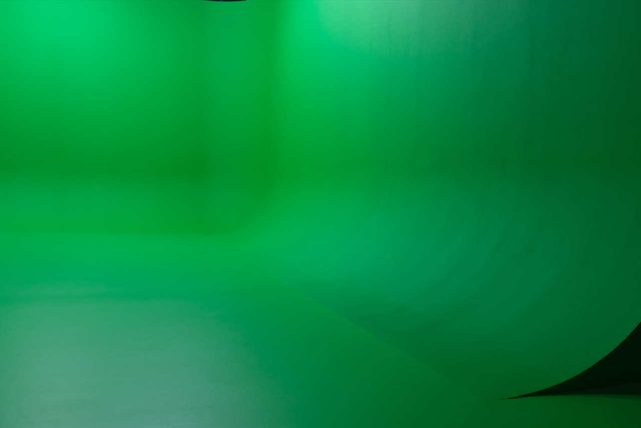 Арендовать Двухэтажное пространство с несколькими залами