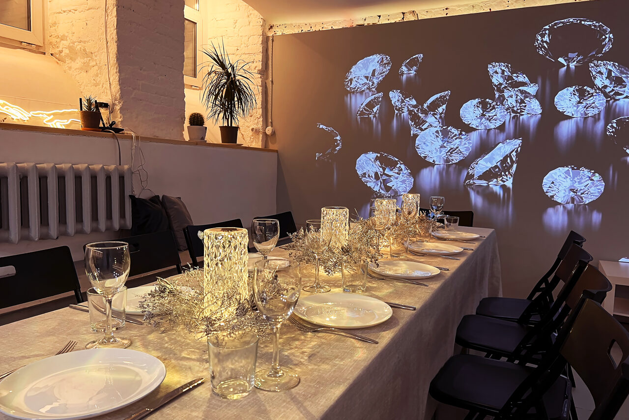 Арендовать Светлый лофт с авторским дизайном