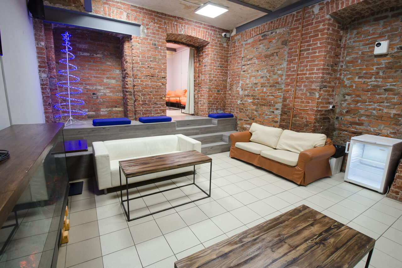 Арендовать Современный двухкомнатный лофт