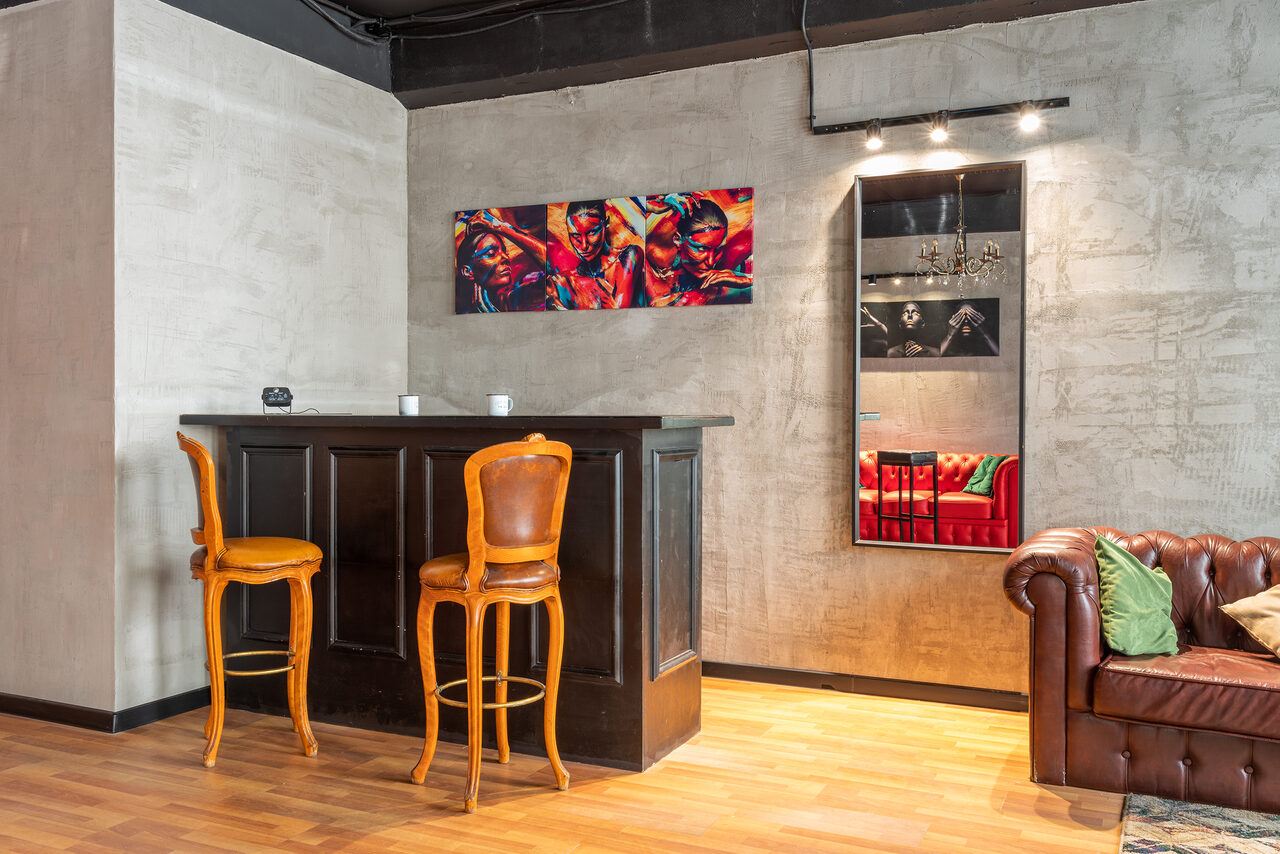 Арендовать Уютный лофт-зал