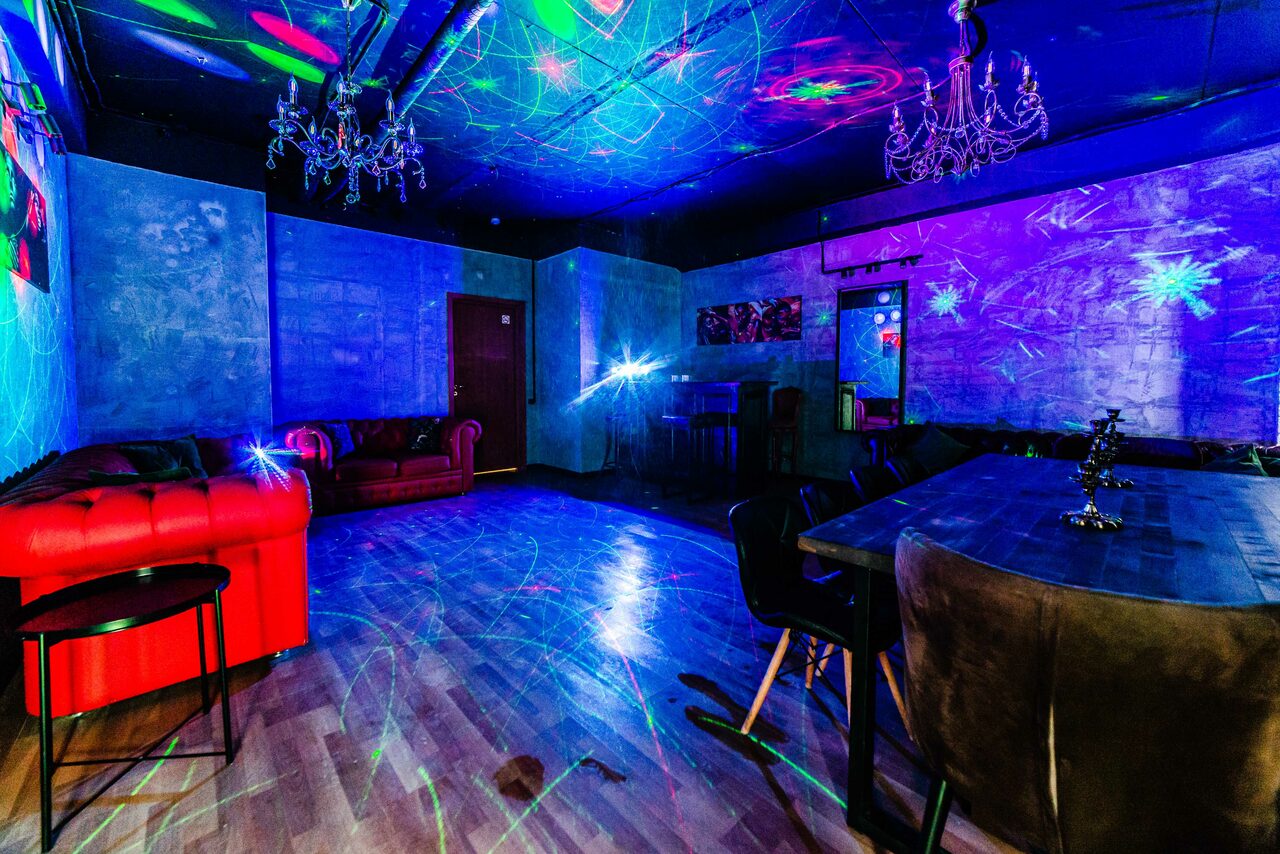 Арендовать Уютный лофт-зал