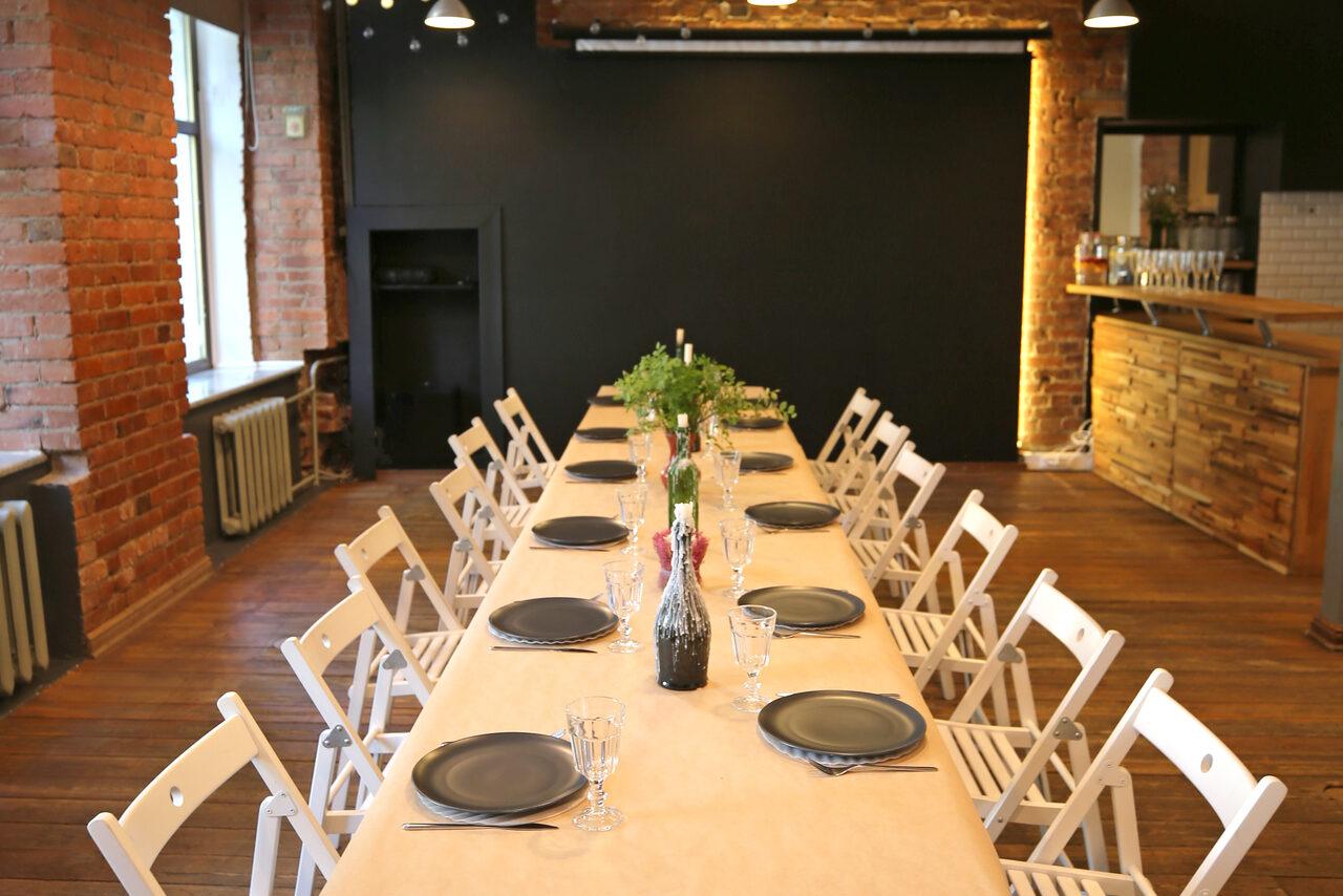 Арендовать I need you space. Уютный лофт для детских мероприятий