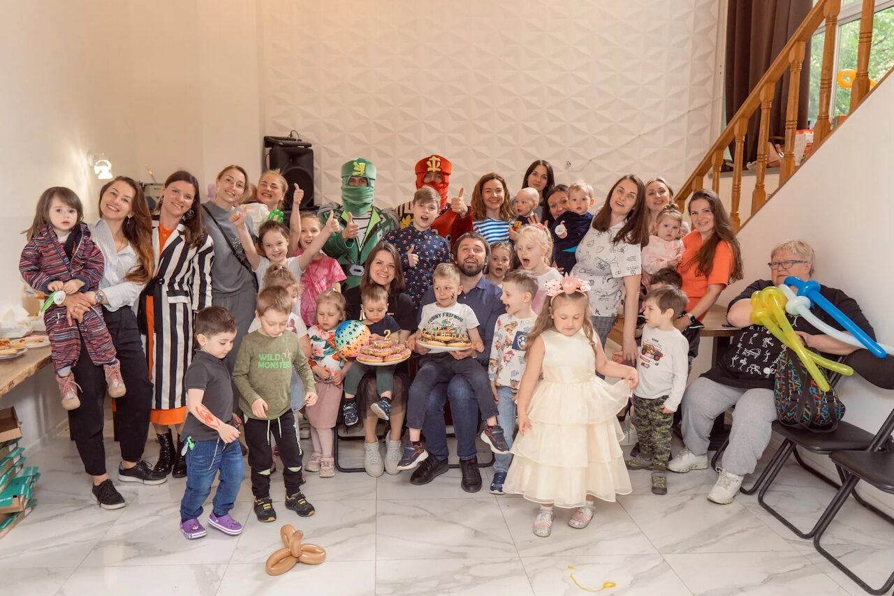 Арендовать Третье место 