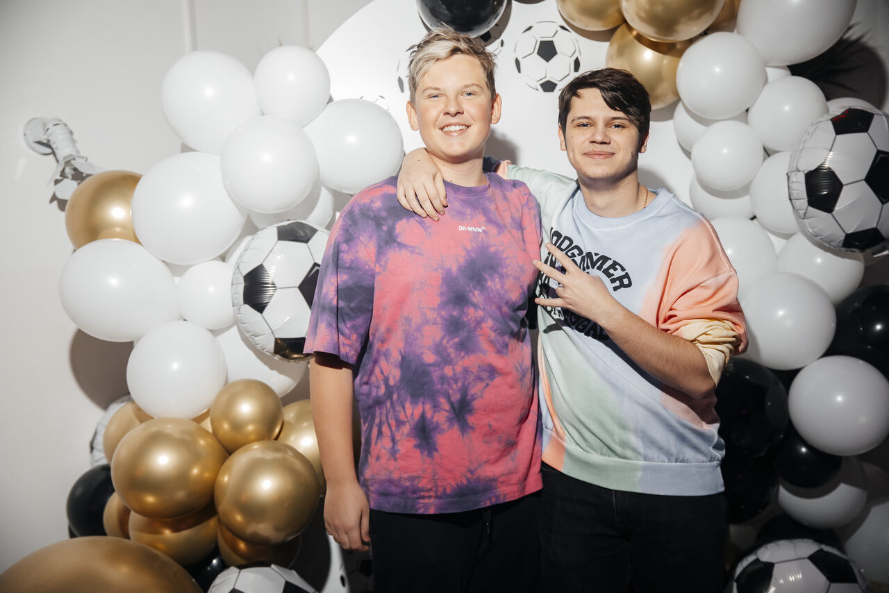 Арендовать Третье место 