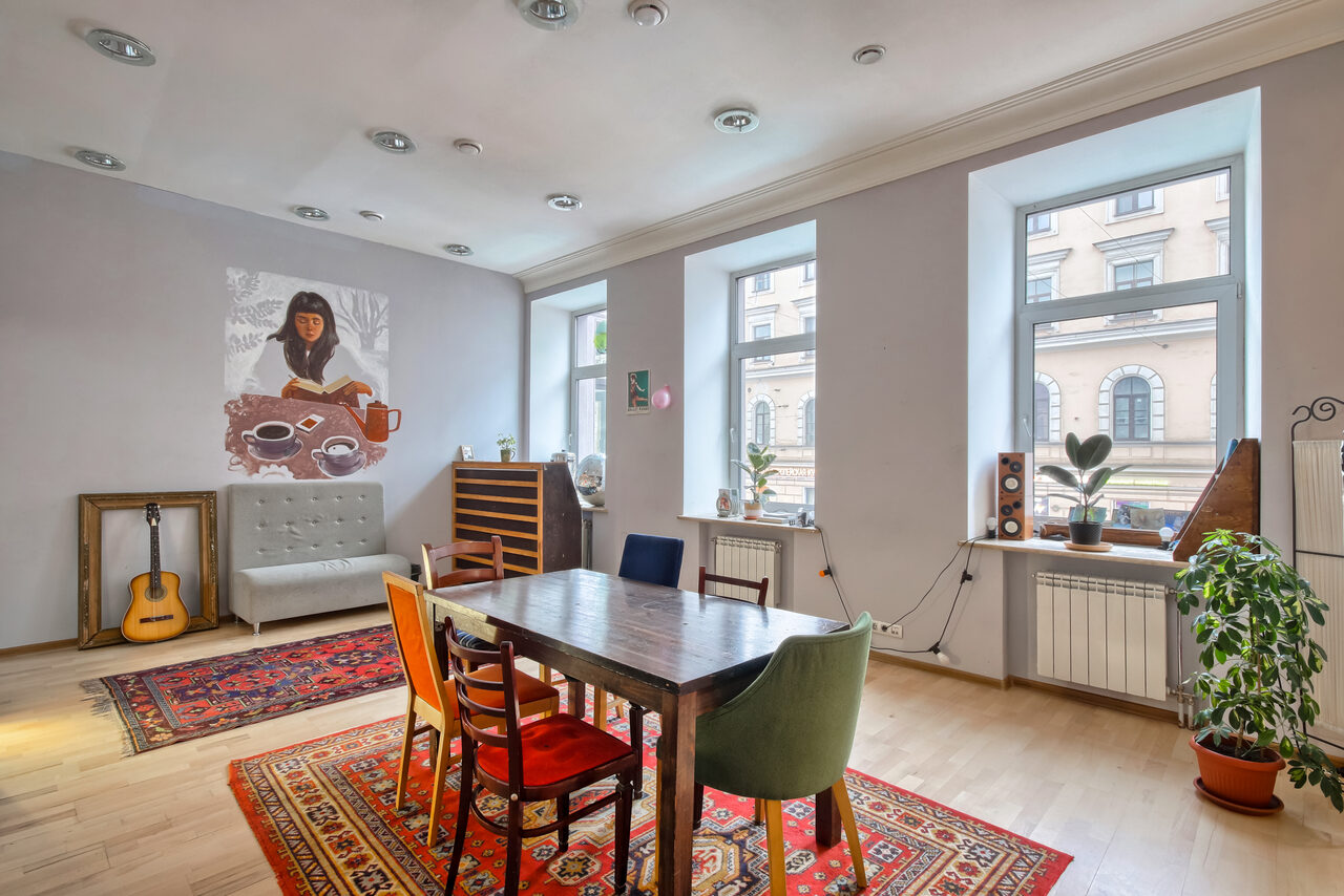 Арендовать Code 505. Яркое пространство