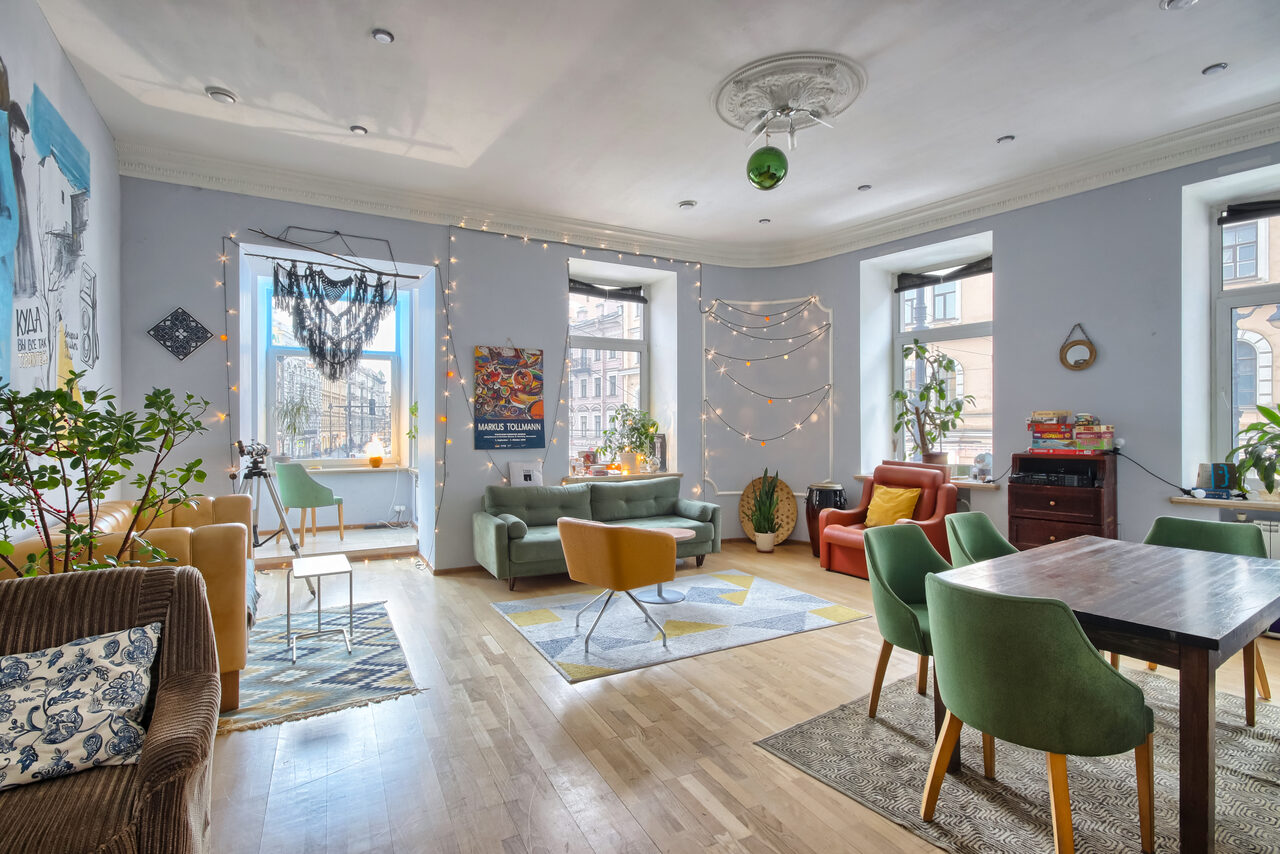 Арендовать Code 505. Яркое пространство