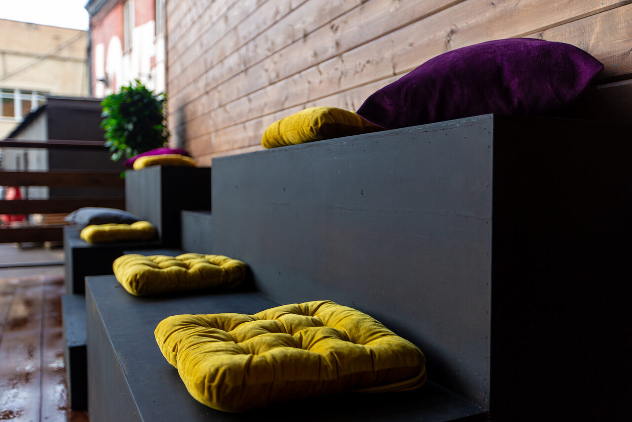 Арендовать Необычная веранда для летних мероприятий