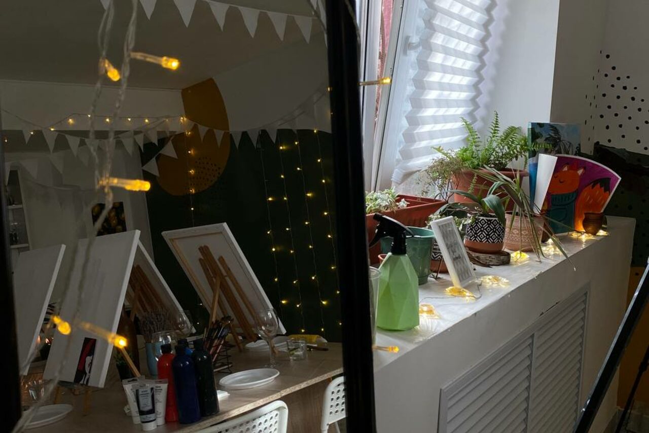 Арендовать Уютная студия для творческих встреч 