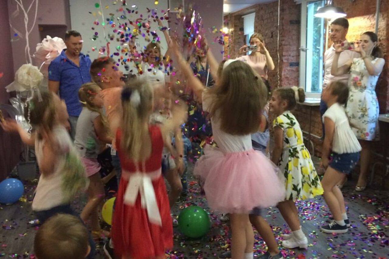 Арендовать Лофт с кухней и антуражем для детских праздников