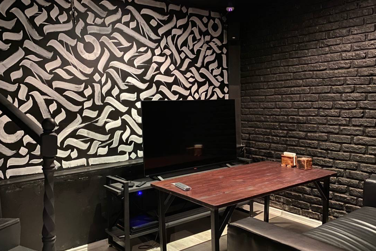 Арендовать Domik Lounge Лаундж лофт с двумя этажами 