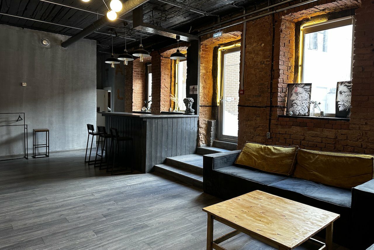 Арендовать Bauman Space. Лофт Брутал