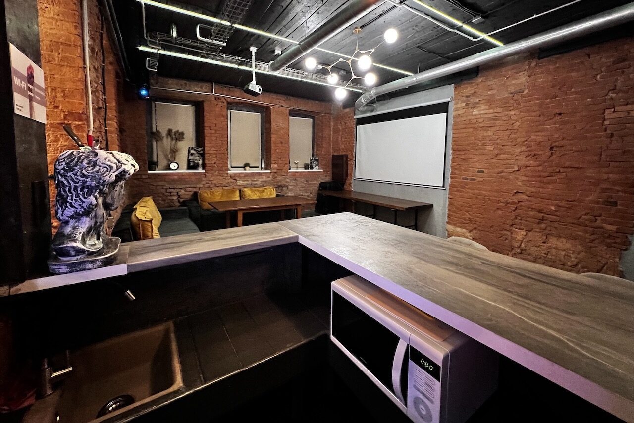 Арендовать Bauman Space. Лофт Брутал