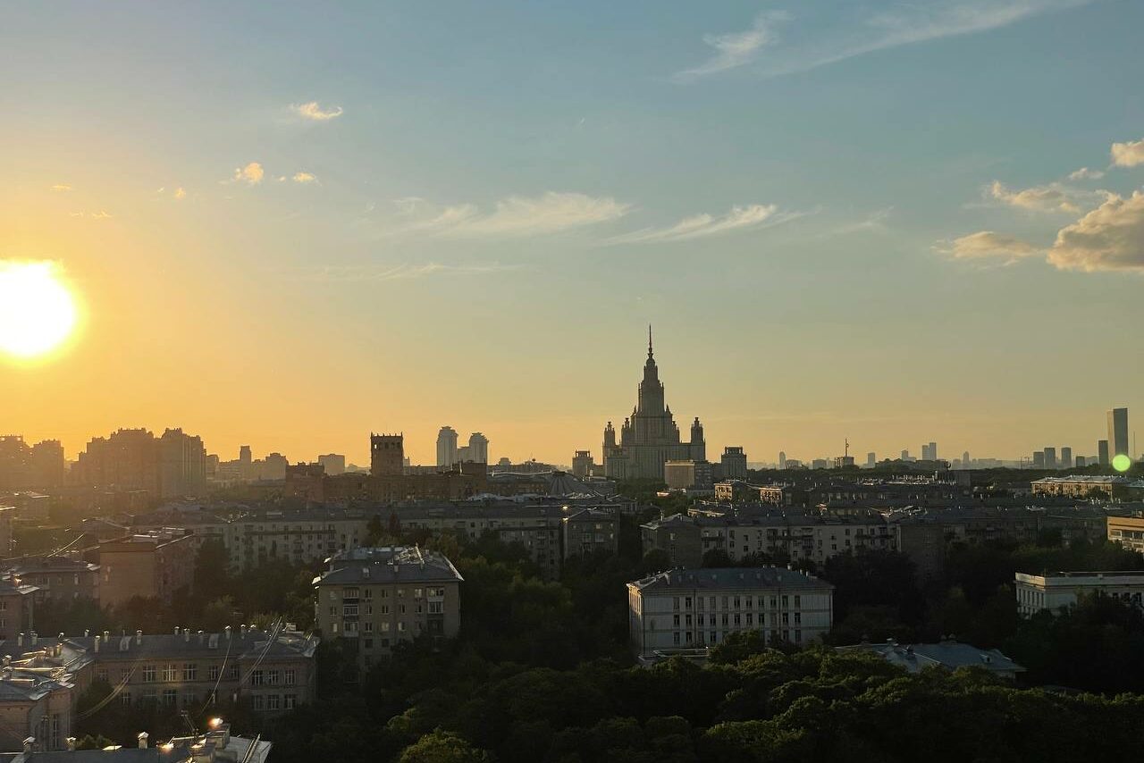Арендовать Студия с панорамным видом на Москву 