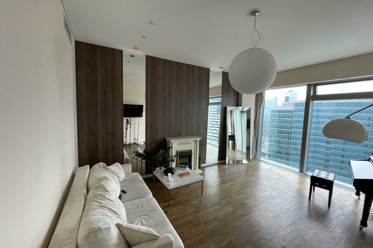 Арендовать Уютный зал на 30 этаже 