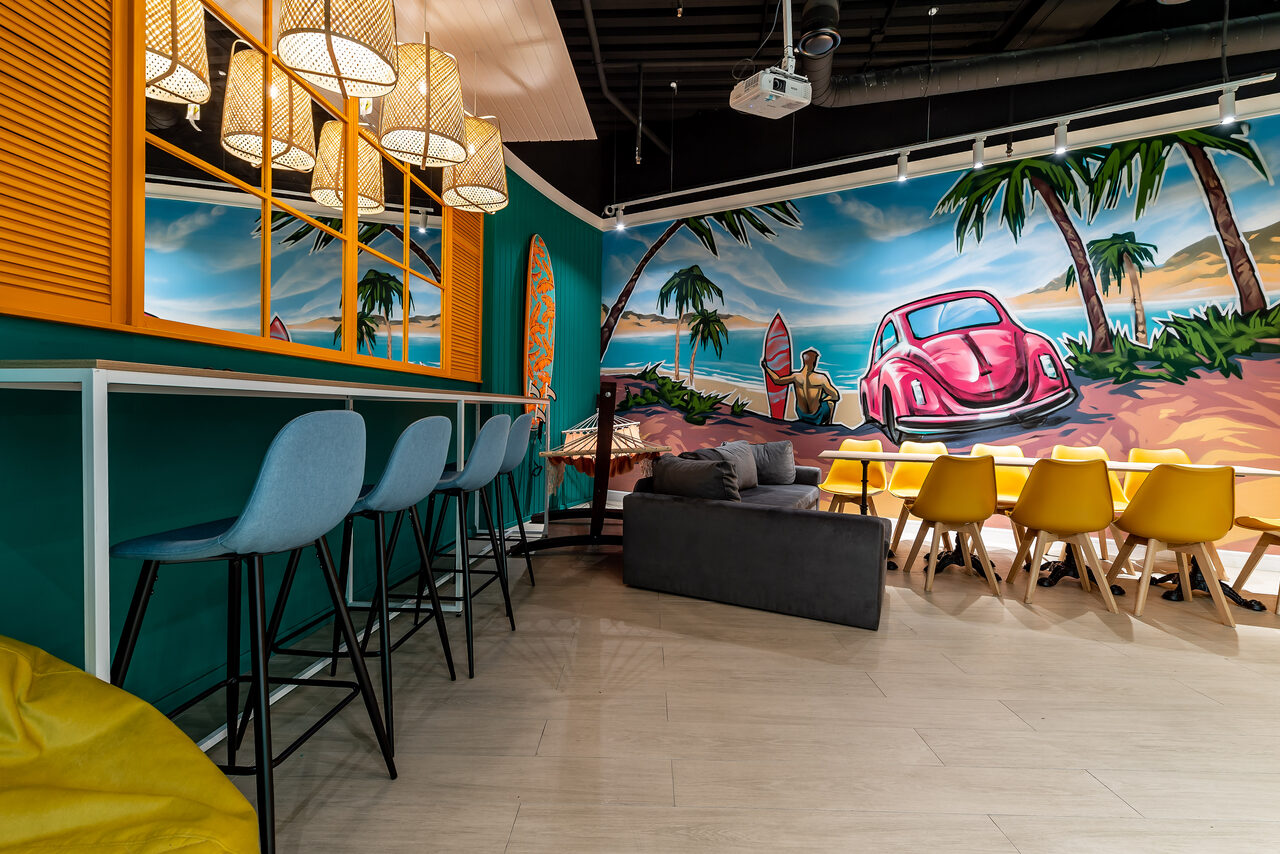 Арендовать Лофт-зал в пляжном стиле