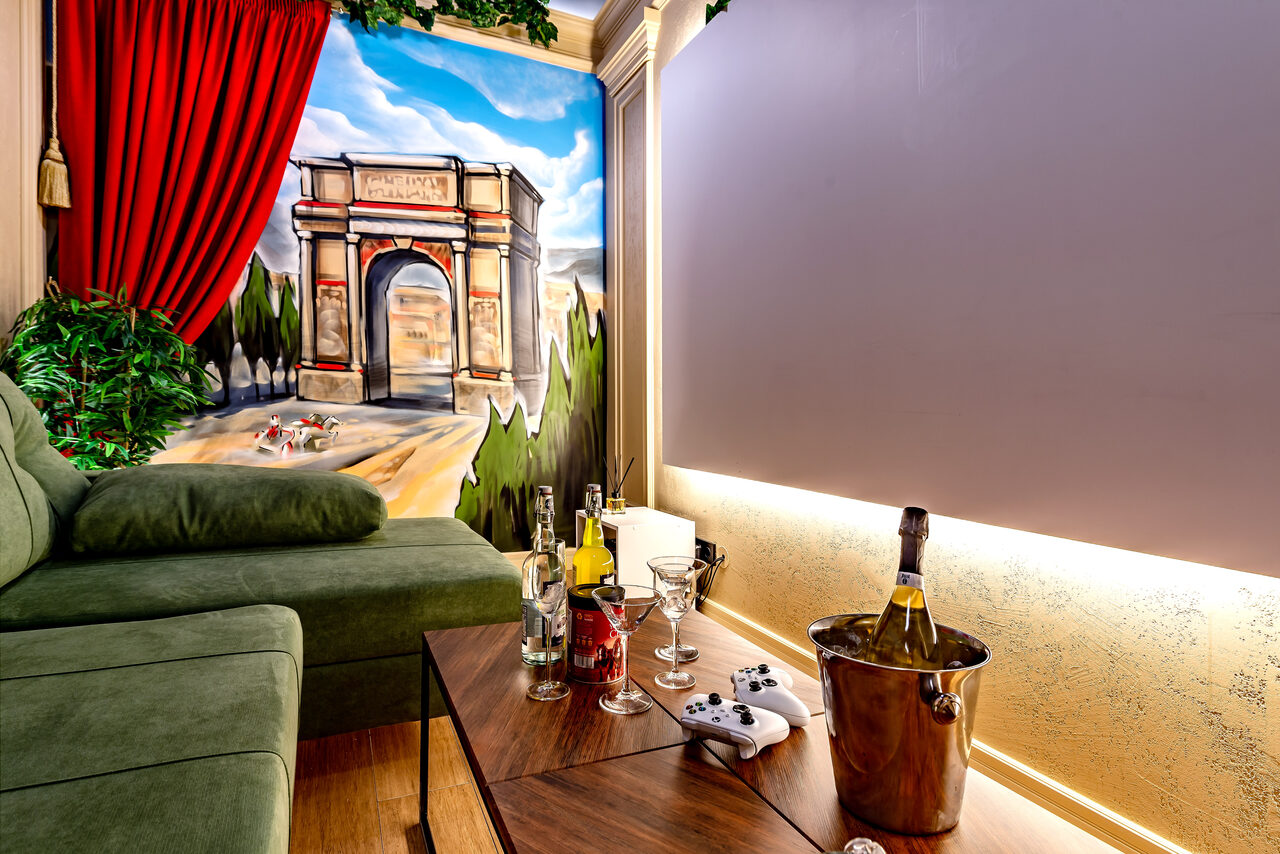 Арендовать Лофт-зал в стиле старинного города