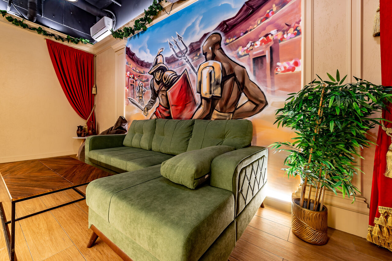 Арендовать Лофт-зал в стиле старинного города