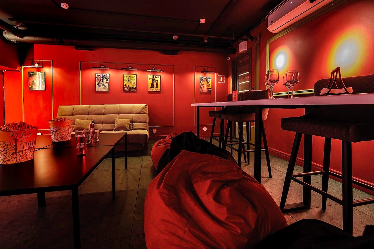 Арендовать Лофт-зал в голивудском стиле 