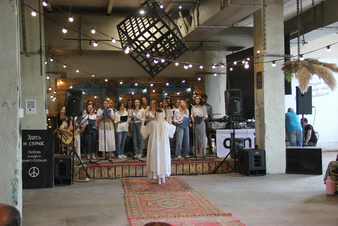 Арендовать Большое пространство из нескольких залов в Черноисточинске