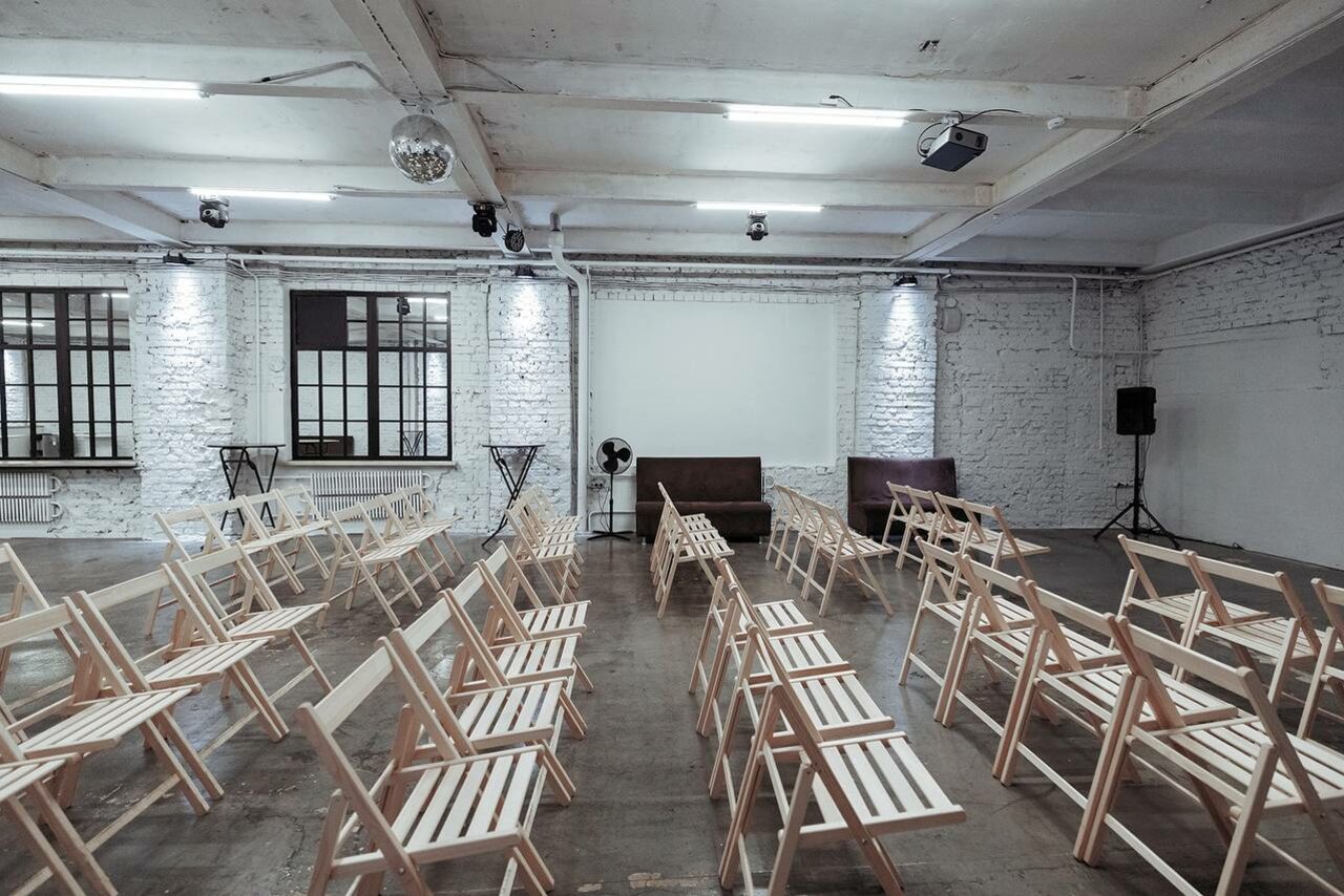 Арендовать Take your Time Loft Многофункциональное пространство 