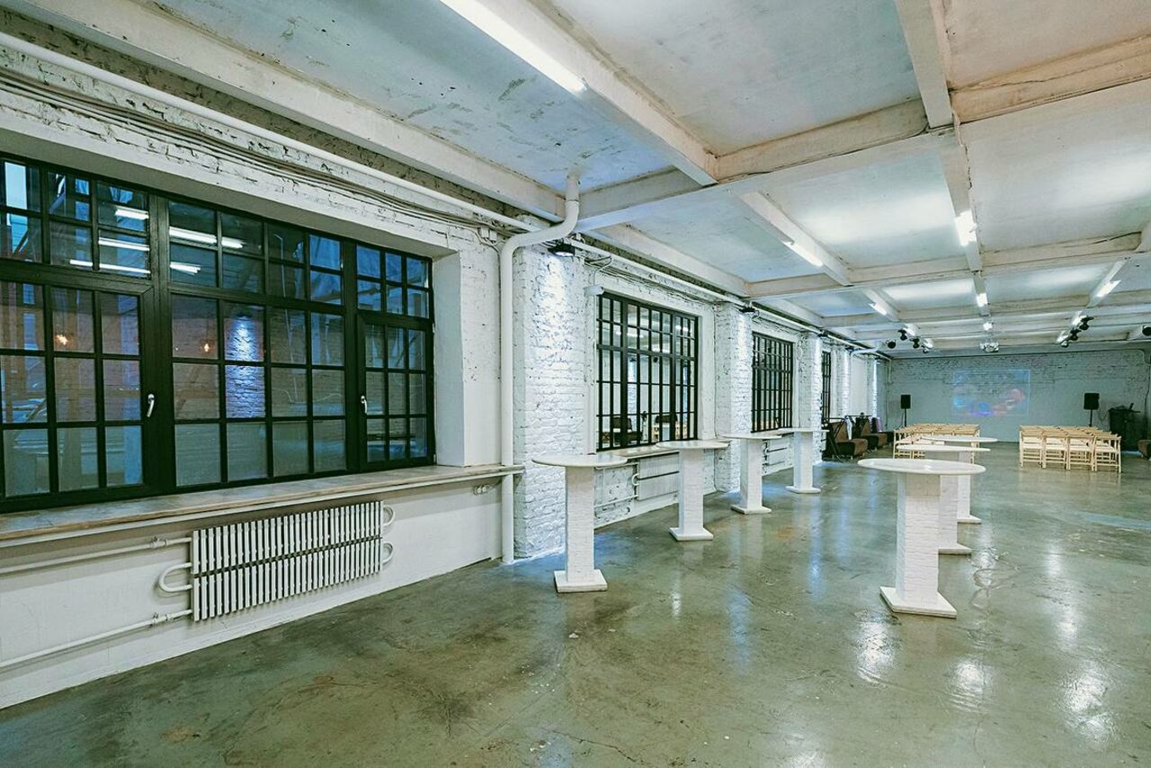 Арендовать Take your Time Loft Многофункциональное пространство 