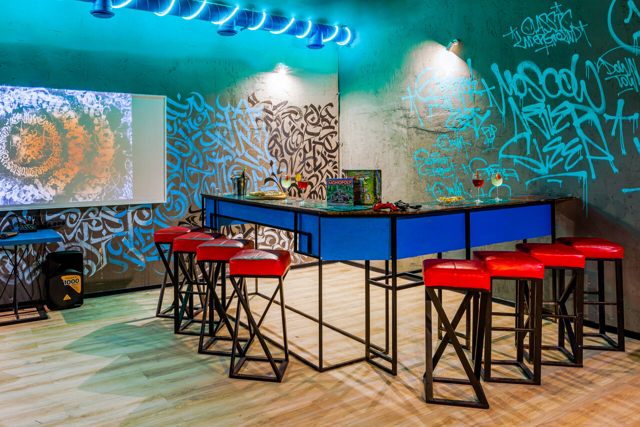 Арендовать Лофт-центр Б69. Зал Конференция с верандой на крыше