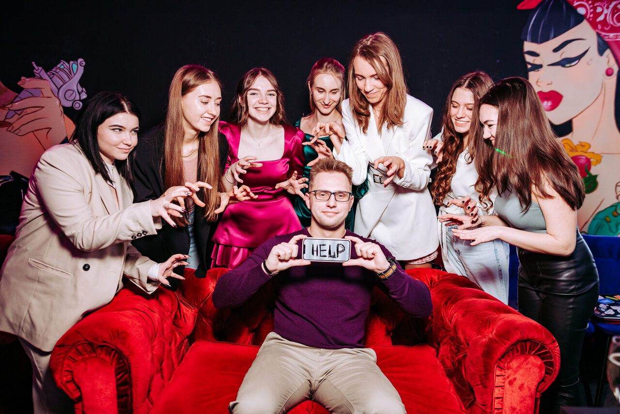 Арендовать Лофт-центр Б69. Зал Дисней 16+ 