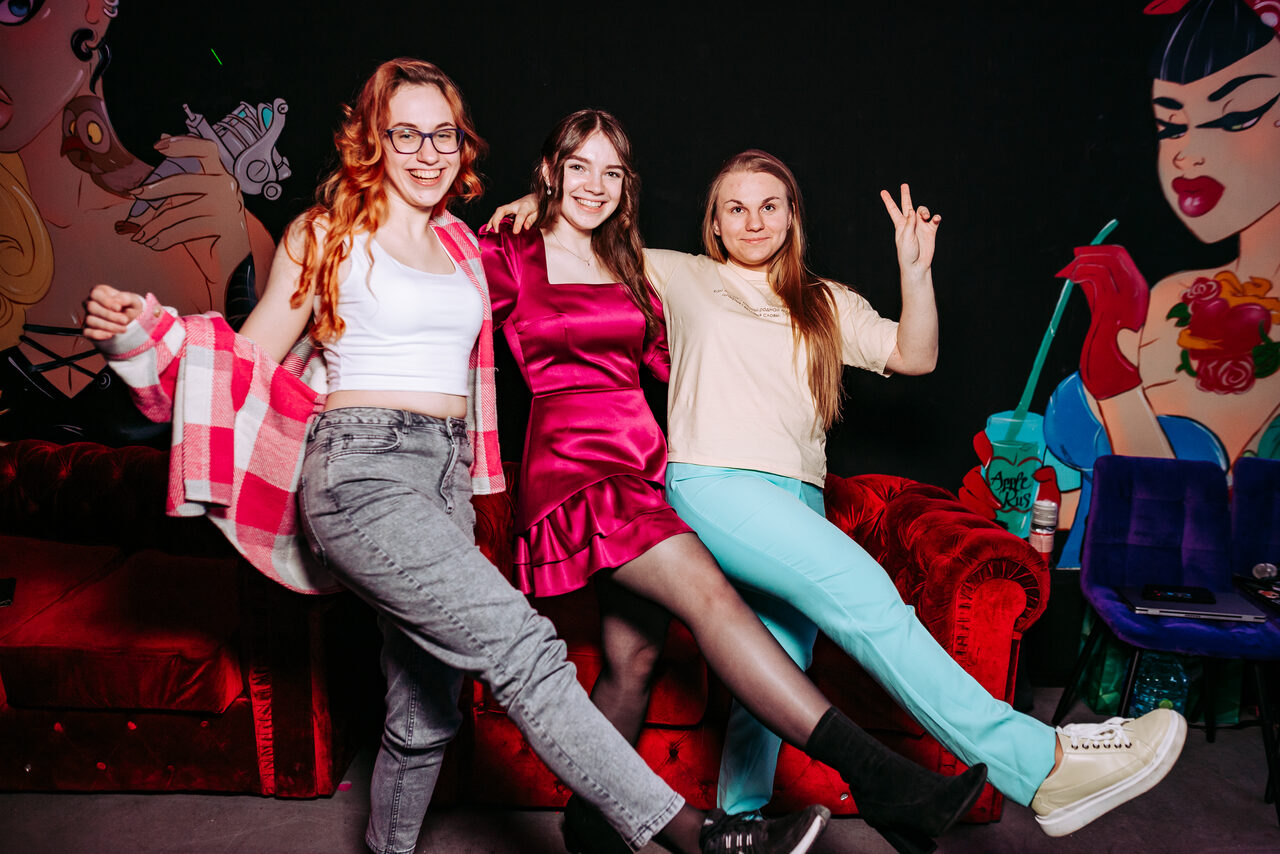 Арендовать Лофт-центр Б69. Зал Дисней 16+ 