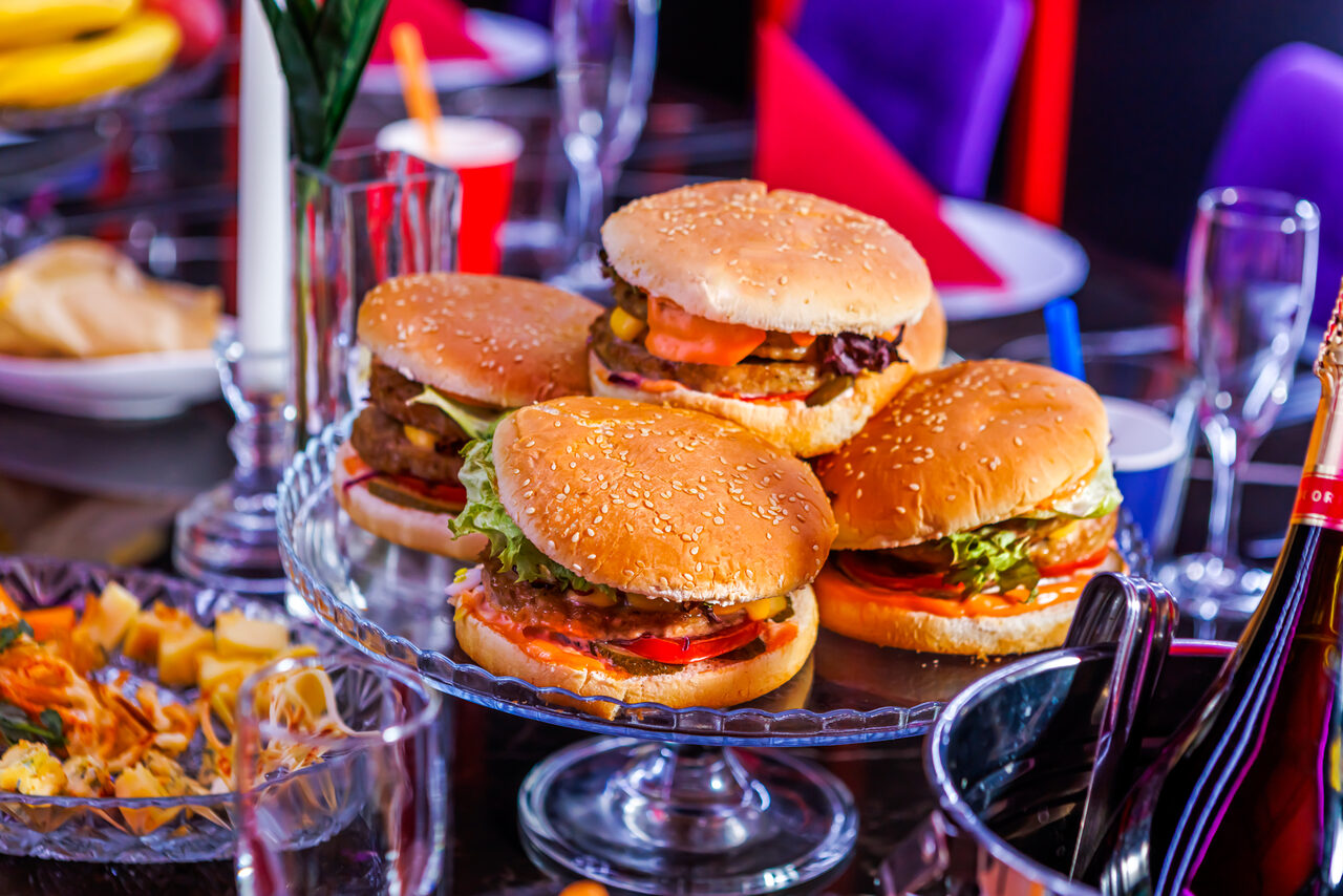 Арендовать Лофт-центр Б69. Зал Дисней 16+ 