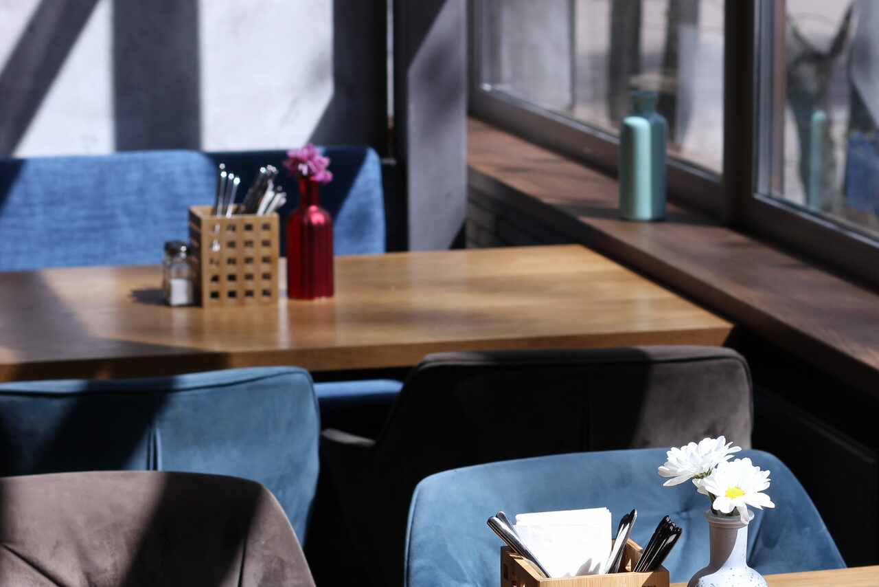 Арендовать B&b Bradu Bar Уютный бар с кухней в Сокольниках