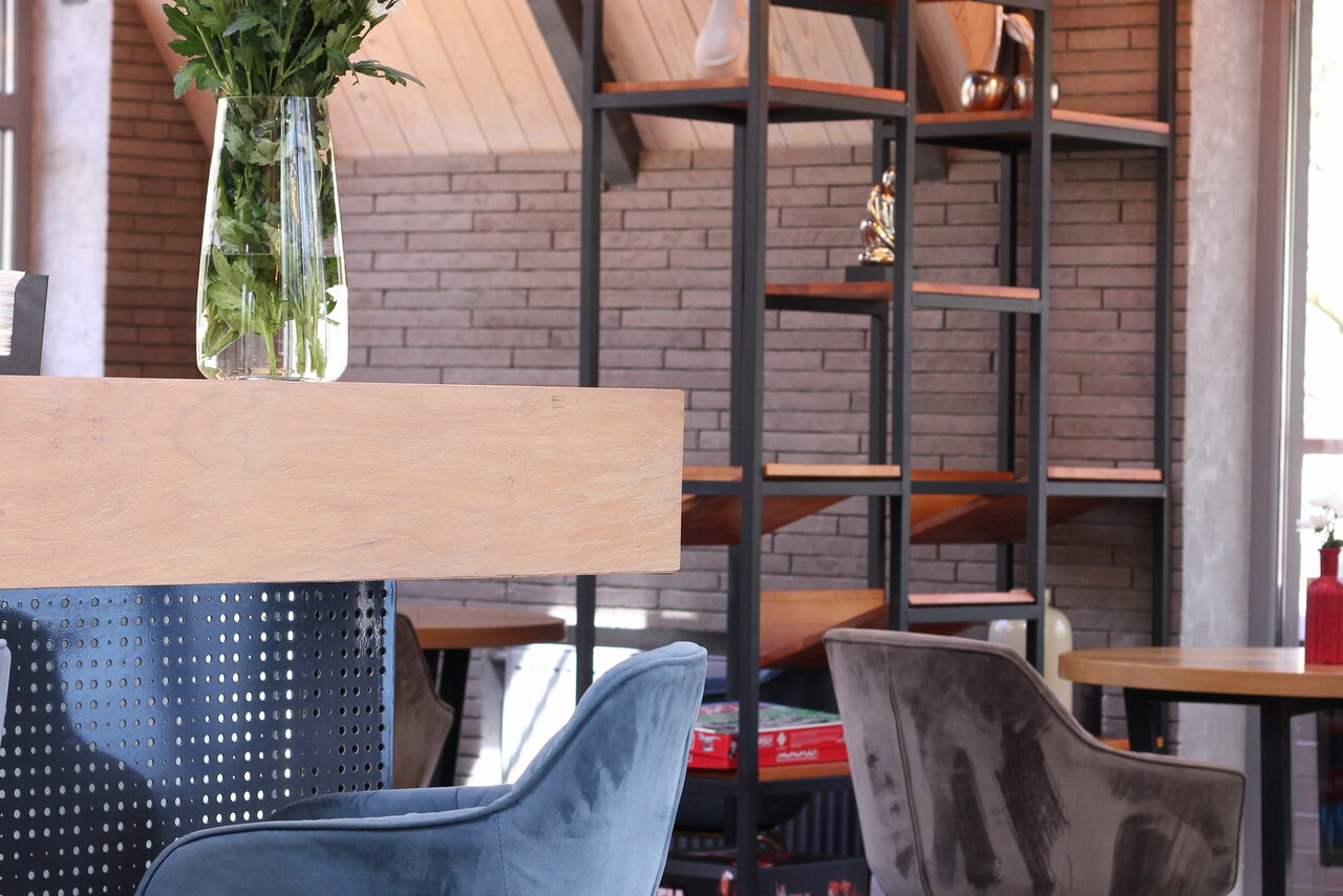 Арендовать B&b Bradu Bar Уютный бар с кухней в Сокольниках