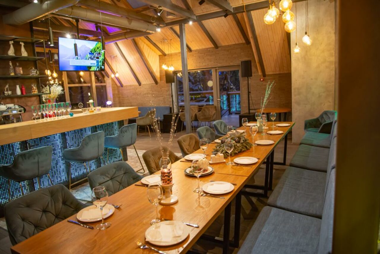 Арендовать B&b Bradu Bar Уютный бар с кухней в Сокольниках