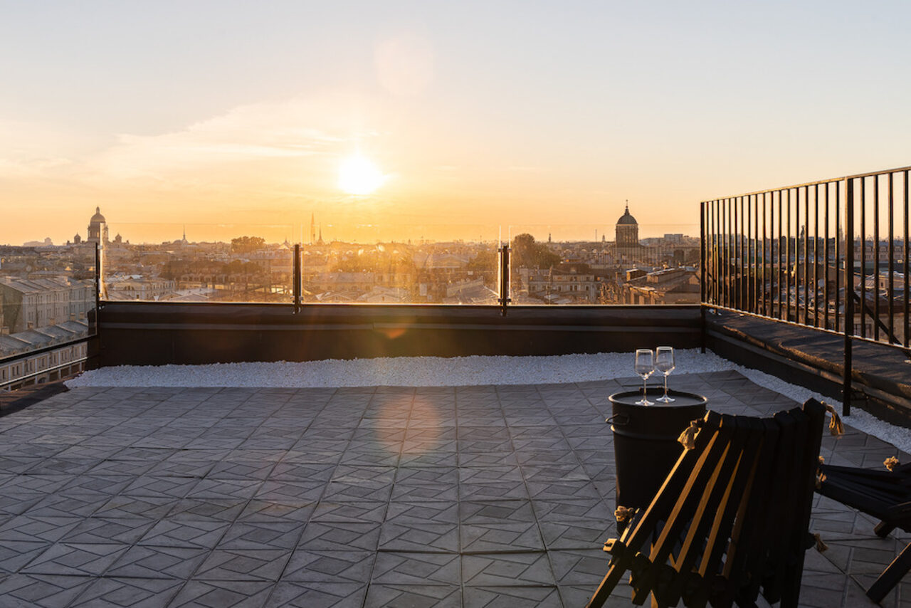 Арендовать Sky Terrasse. Лаундж пространство на крыше 