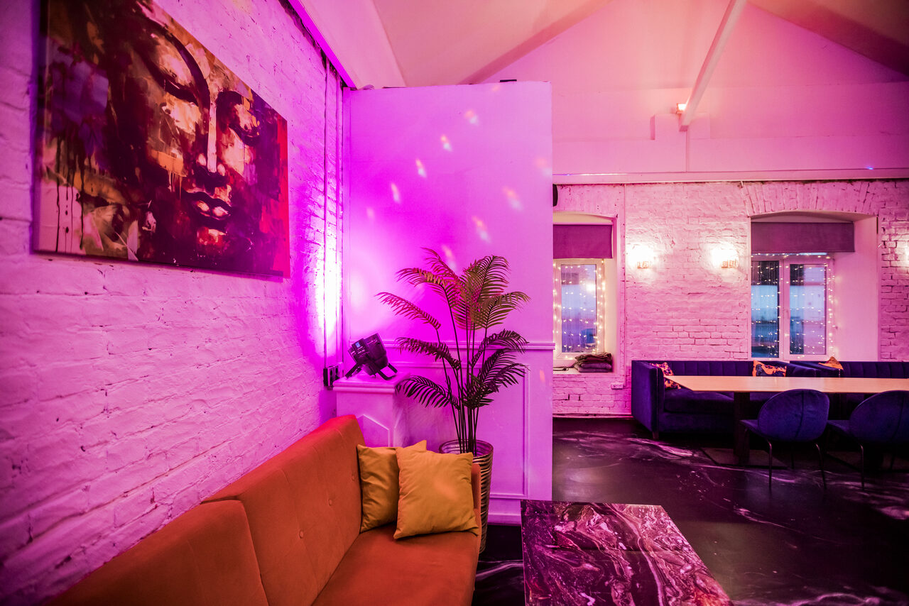 Арендовать Уютный лофт с отдельным входом и внутренним двором с барбекю