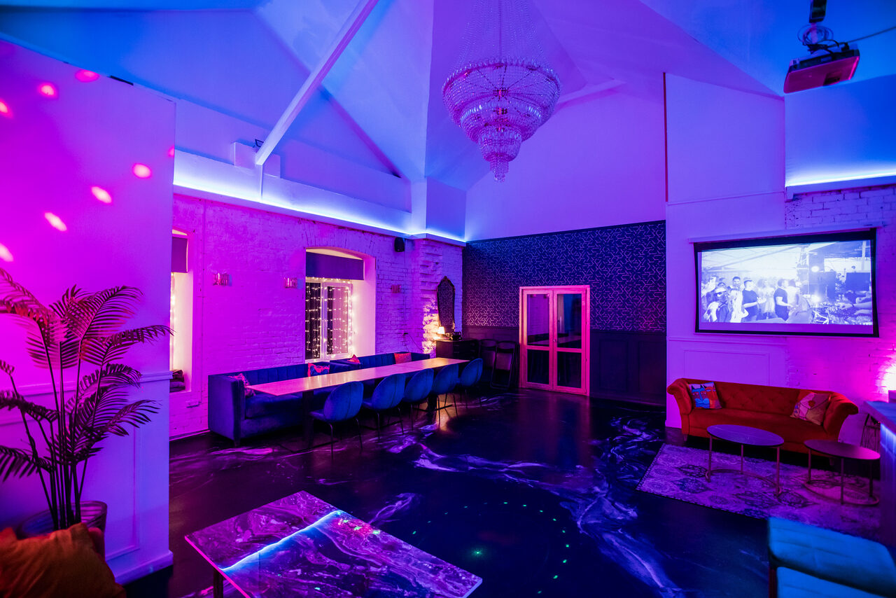 Арендовать Уютный лофт с отдельным входом и внутренним двором с барбекю