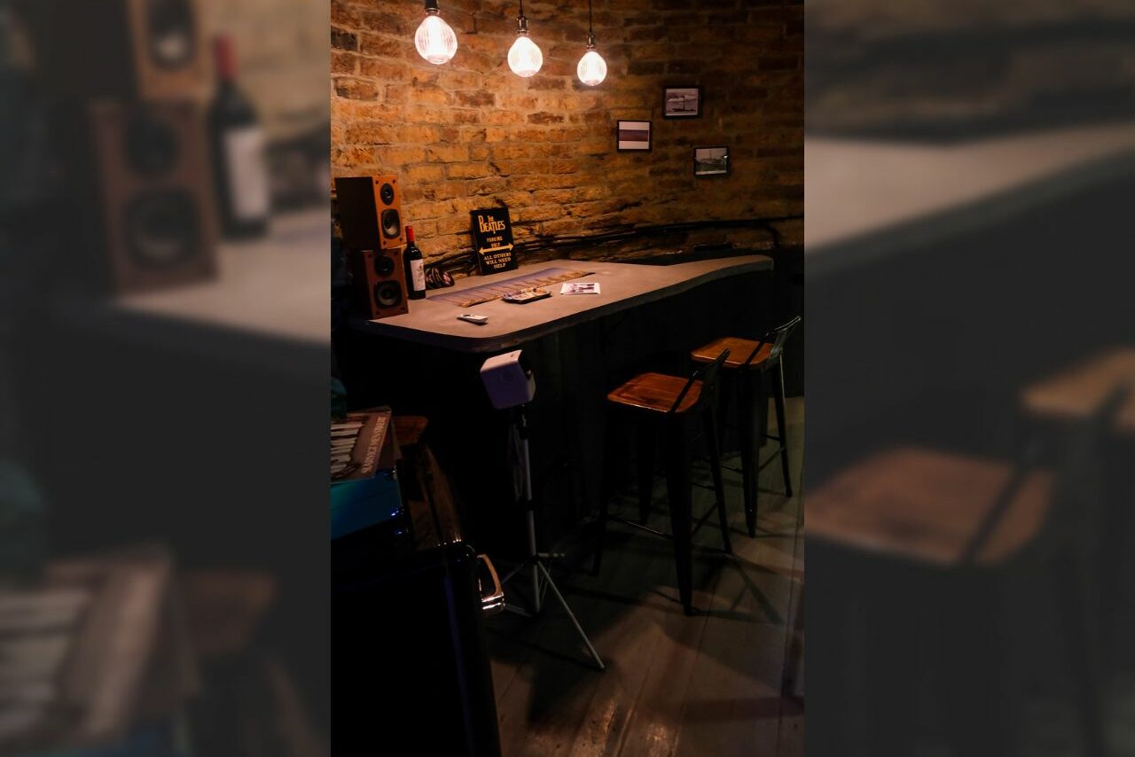 Арендовать Многоуровневый лофт в трубе