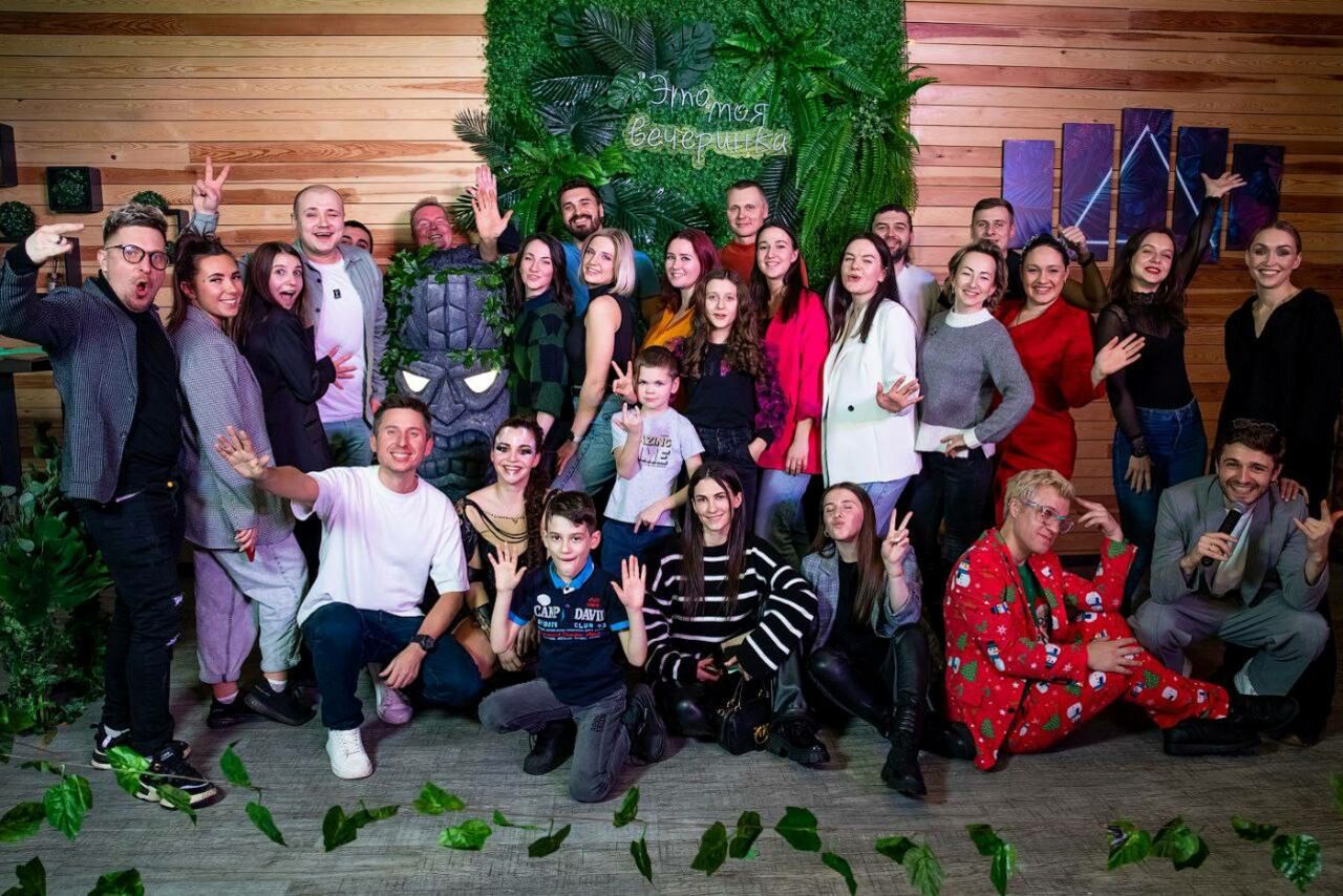 Арендовать Стильный лофт с фотозоной и выходом на залив