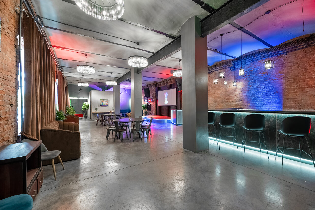 Арендовать Ferdinand Prime пространство с панорамными окнами