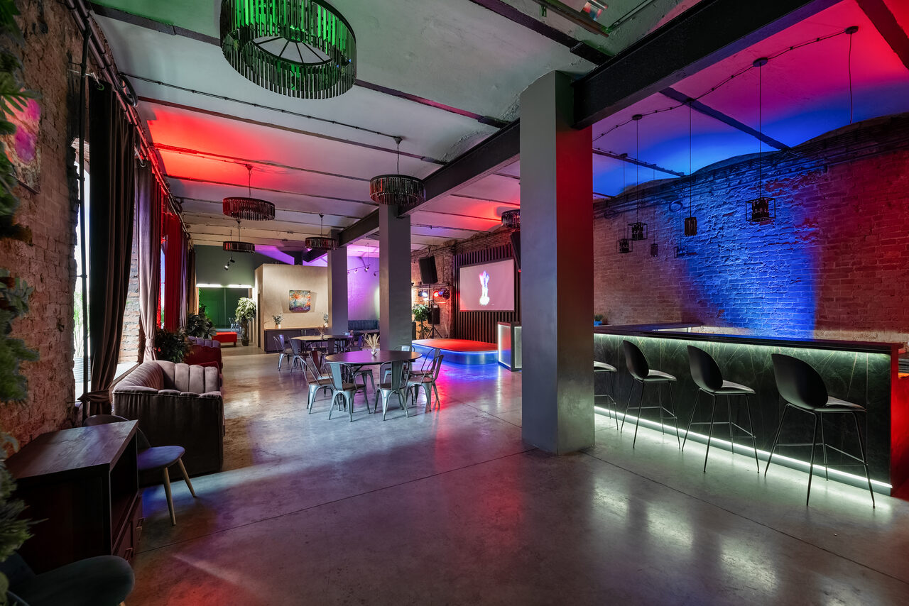 Арендовать Ferdinand Prime пространство с панорамными окнами