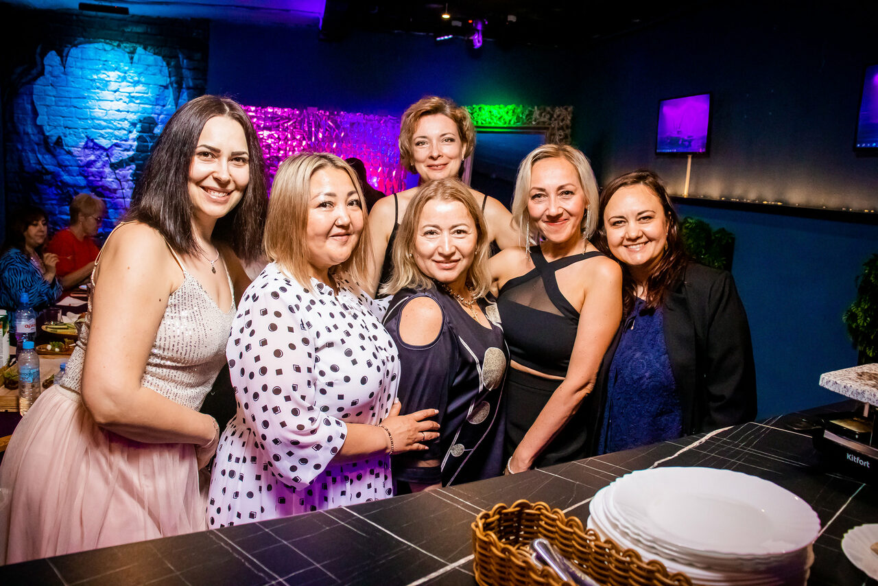 Арендовать Лофт для проведения мероприятий с караоке в Казани